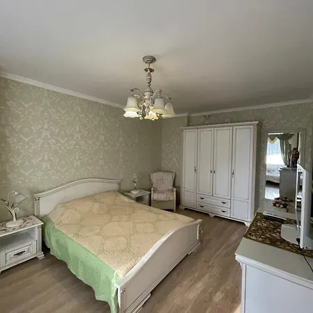 Apartment красивая 2-ком.кв.,в новом доме!от хозяйки!
