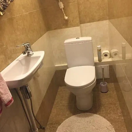 красивая 2-ком.кв.,в новом доме!от хозяйки! Apartment